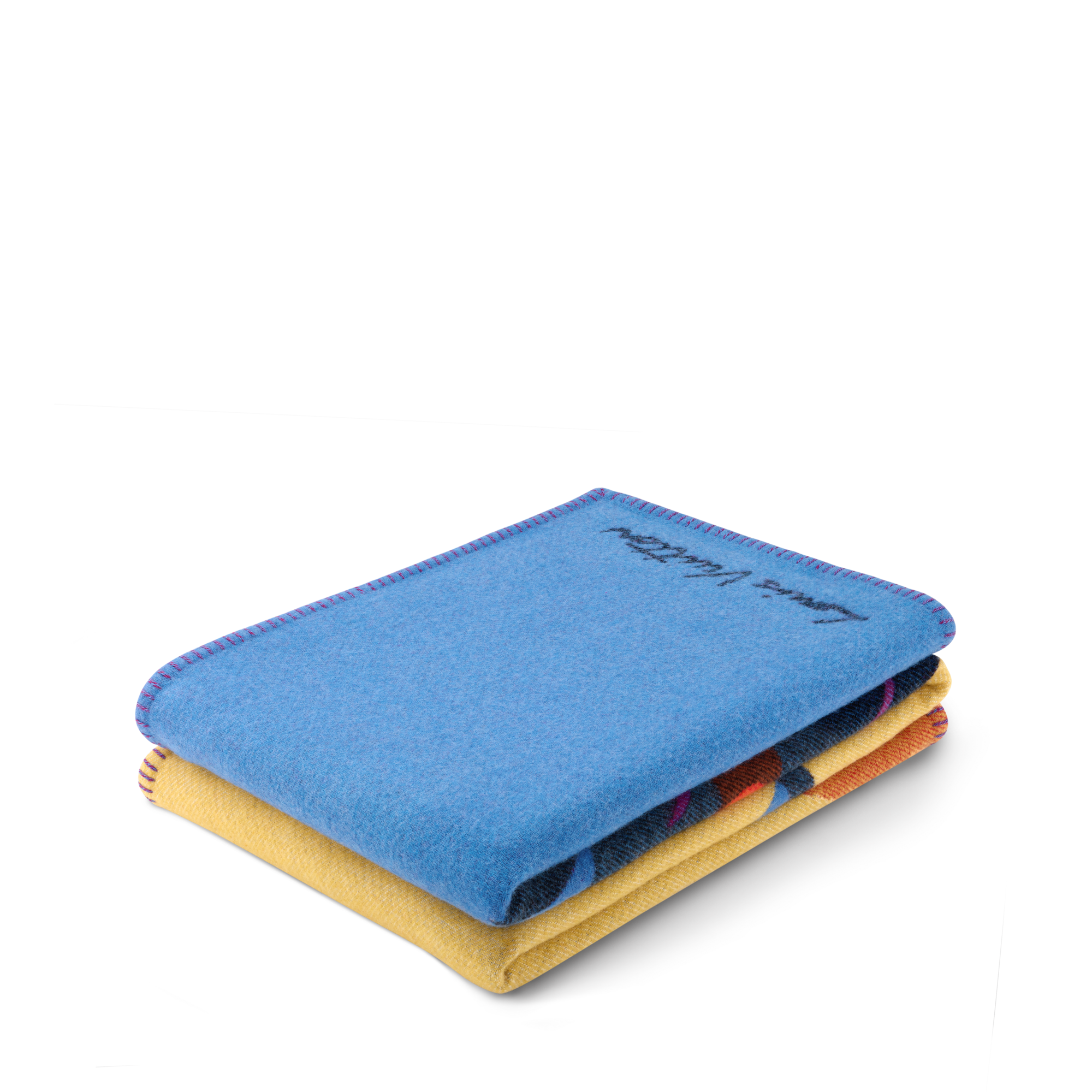 Animali Fantastici Parrot Throw Blanket  in Trunks, Travel and Home