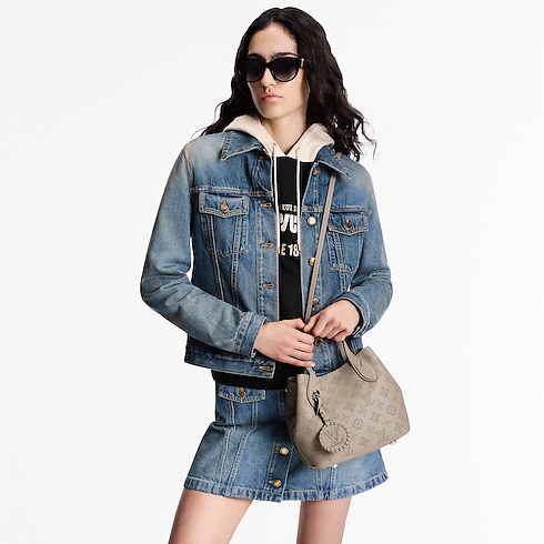 Blossom PM Mahina in Bags and Small Leather Goods's Women Bags Newness collections by Louis Vuitton (Product zoom)