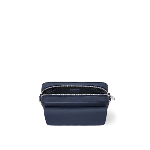 Boarding Messenger LV Aerogram in Bags and Small Leather Goods's Men Bags Newness collections by Louis Vuitton (Product zoom)