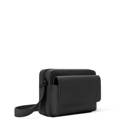 Boarding Messenger LV Aerogram in Bags and Small Leather Goods's Men Bags Newness collections by Louis Vuitton (Product zoom)