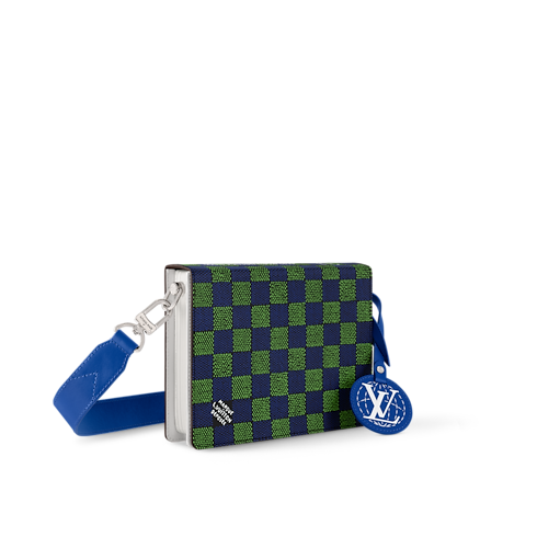 Book Messenger D15 in Bags and Small Leather Goods's Men Bags Newness collections by Louis Vuitton (Product zoom)