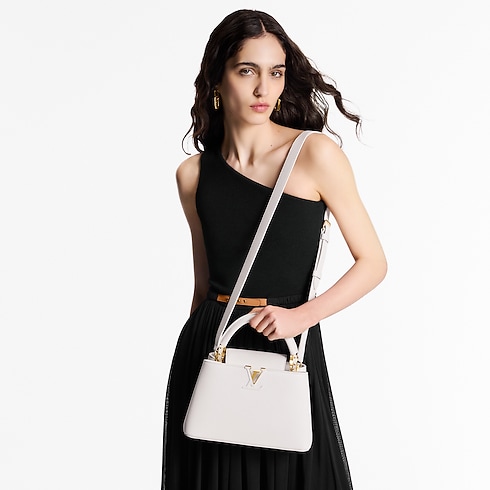 Capucines BB Capucines in Women's Handbags Capucines collections by Louis Vuitton (Product zoom)