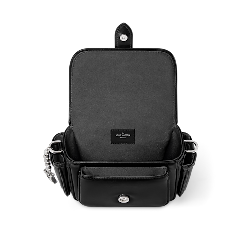 Cargo Wearable Wallet Autres Cuirs in Men's Wallets and Small Leather Goods Mini Bags collections by Louis Vuitton (Product zoom)