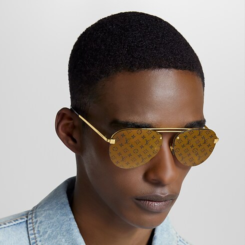 Clockwise . in Men's Accessories Sunglasses collections by Louis Vuitton (Product zoom)