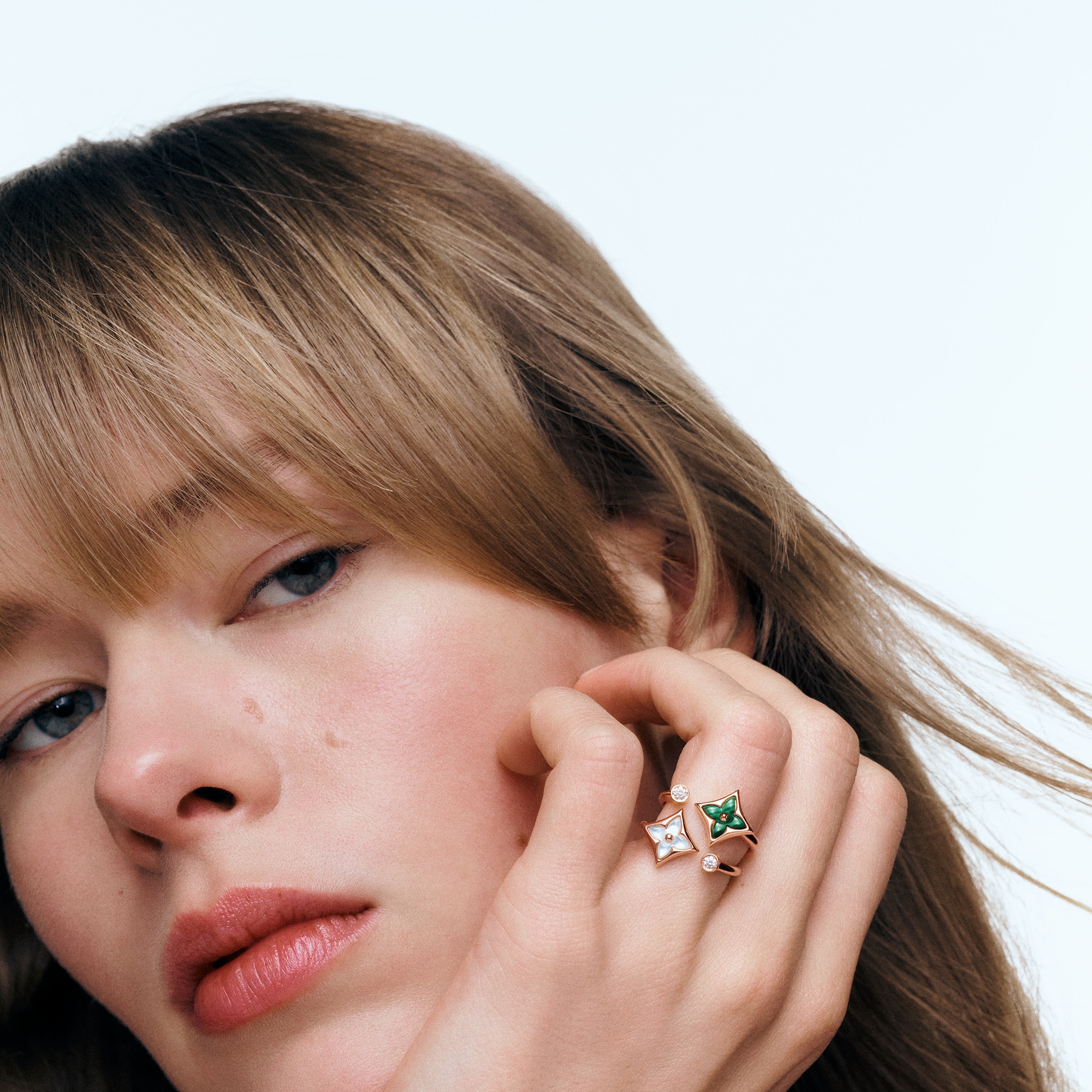 Color Blossom Mini Star Ring, Pink Gold, White Mother-Of-Pearl And Diamond  in Jewellery