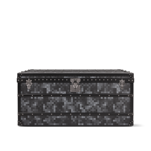 Courrier Lozine 110 D16 in Trunks, Travel and Home's Trunks and Boxes Trunks and Suitcases collections by Louis Vuitton (Product zoom)