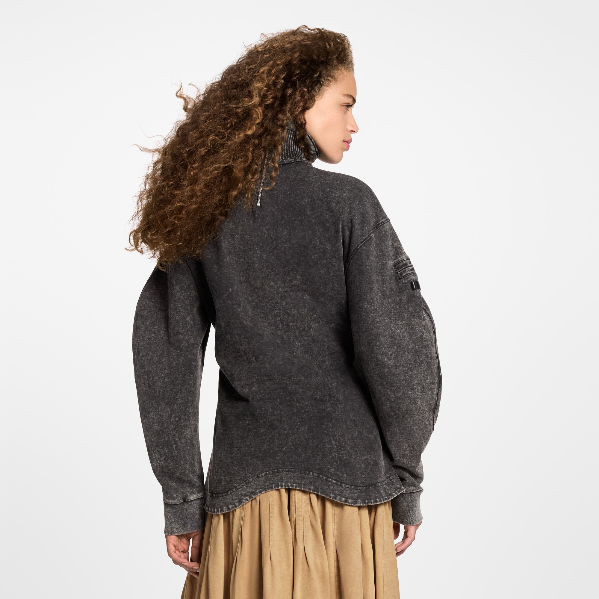 Curve Hem Sweater  in Women