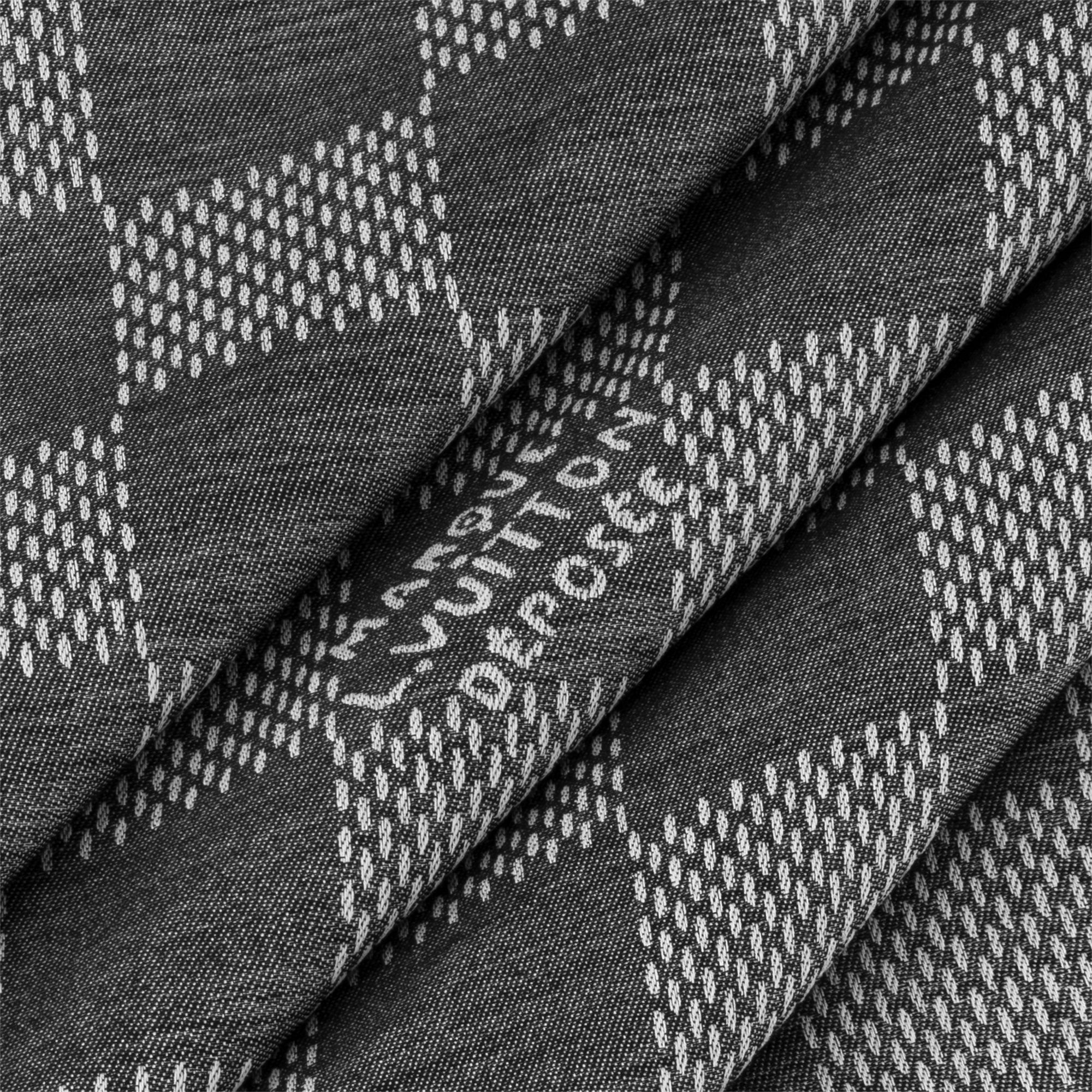 Damier Heritage Stole . in Men