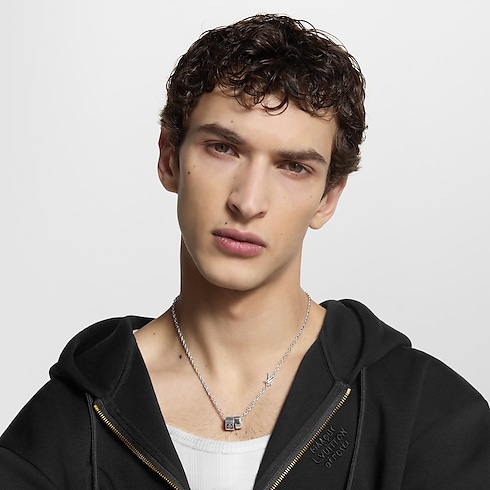 Damier Rings Pendant . in Men's Fashion Jewellery Necklaces and Pendants collections by Louis Vuitton (Product zoom)