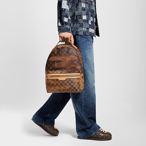 Discovery Backpack PM Other Monogram Canvas in Bags and Small Leather Goods's Men Bags Newness collections by Louis Vuitton (Product zoom)