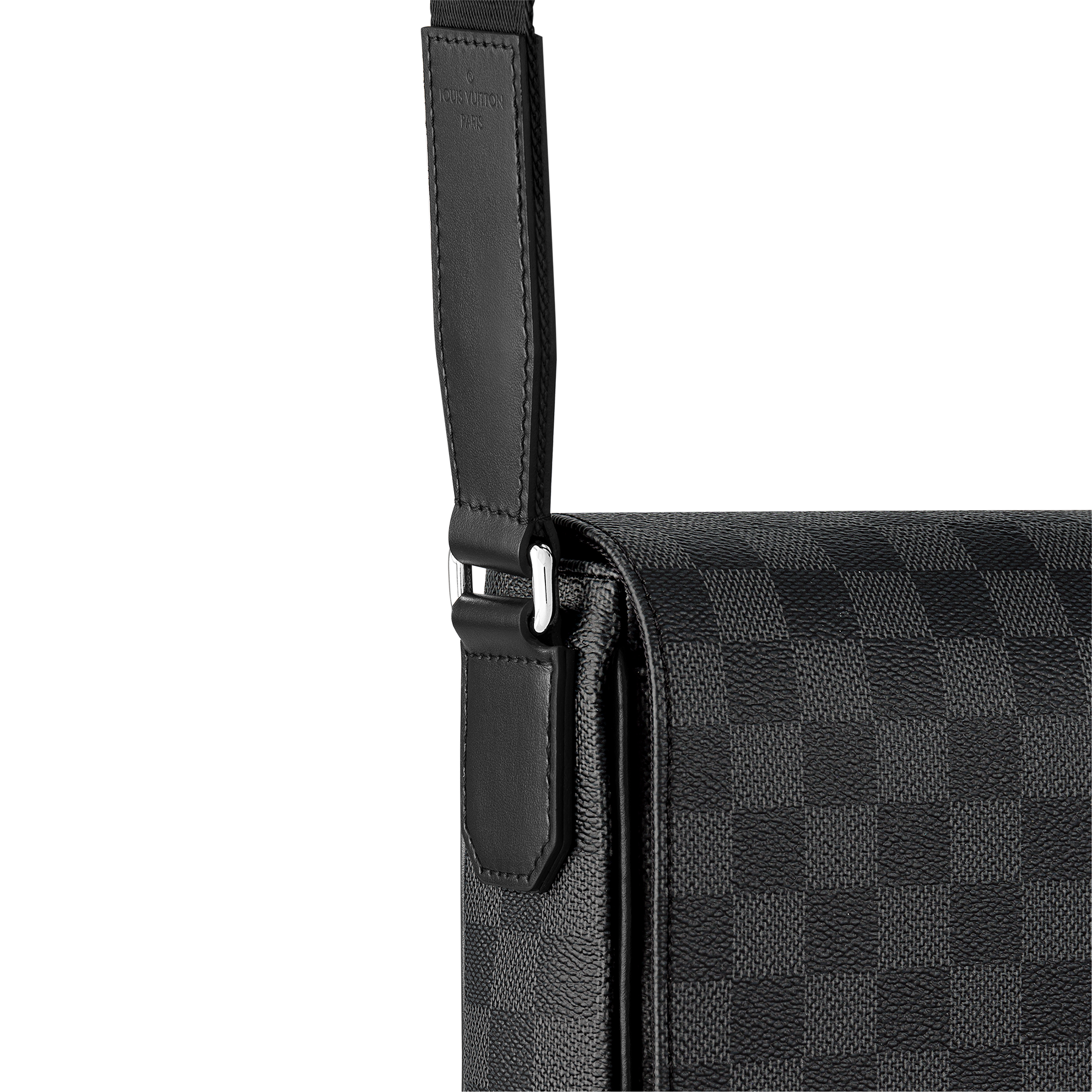 District PM Damier Graphite Canvas in Men