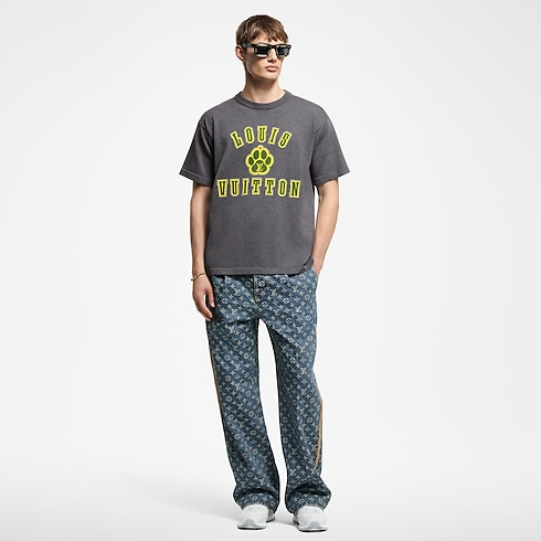 Embellished Short-Sleeved Cotton Crewneck in Men's Ready-to-Wear All Ready-to-Wear collections by Louis Vuitton (Product zoom)