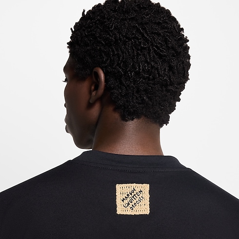 Embroidered Signature T-Shirt in Men's Ready-to-Wear T-shirts and Polos collections by Louis Vuitton (Product zoom)