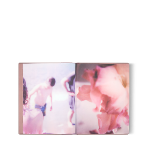 Fashion Eye Sweden in Trunks, Travel and Home's Books and Stationery Fashion Eye Books collections by Louis Vuitton (Product zoom)