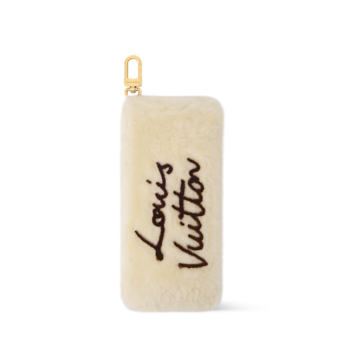 Glasses Pouch LV Script Key Holder . in Women's Accessories Key Holders and Bag Charms collections by Louis Vuitton (Product zoom)