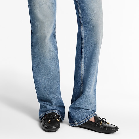 Gloria Flat Loafer in Women's Shoes Loafers and Ballerinas collections by Louis Vuitton (Product zoom)