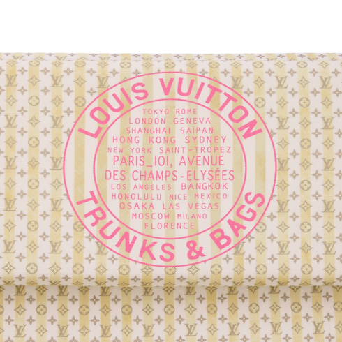 Grace Deckchair . in Trunks, Travel and Home's Sport and Games } collections by Louis Vuitton (Product zoom)