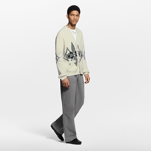 Graphic Knitted Cardigan in New's For Men LV Ski collections by Louis Vuitton (Product zoom)