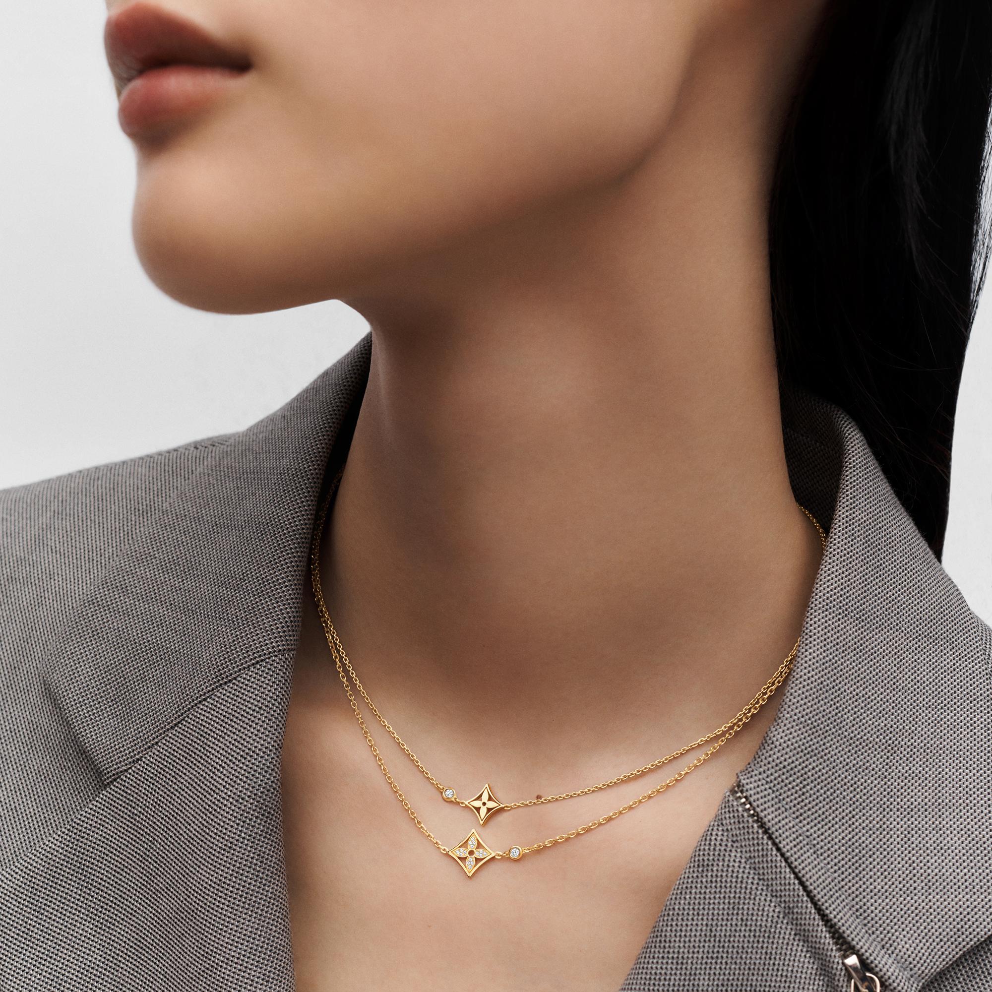 Idylle Blossom Pendant, Yellow Gold And Diamonds  in Jewellery