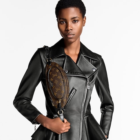 Keepit Monogram in Women's Wallets and Small Leather Goods Wallets on Chain and Micro Bags collections by Louis Vuitton (Product zoom)