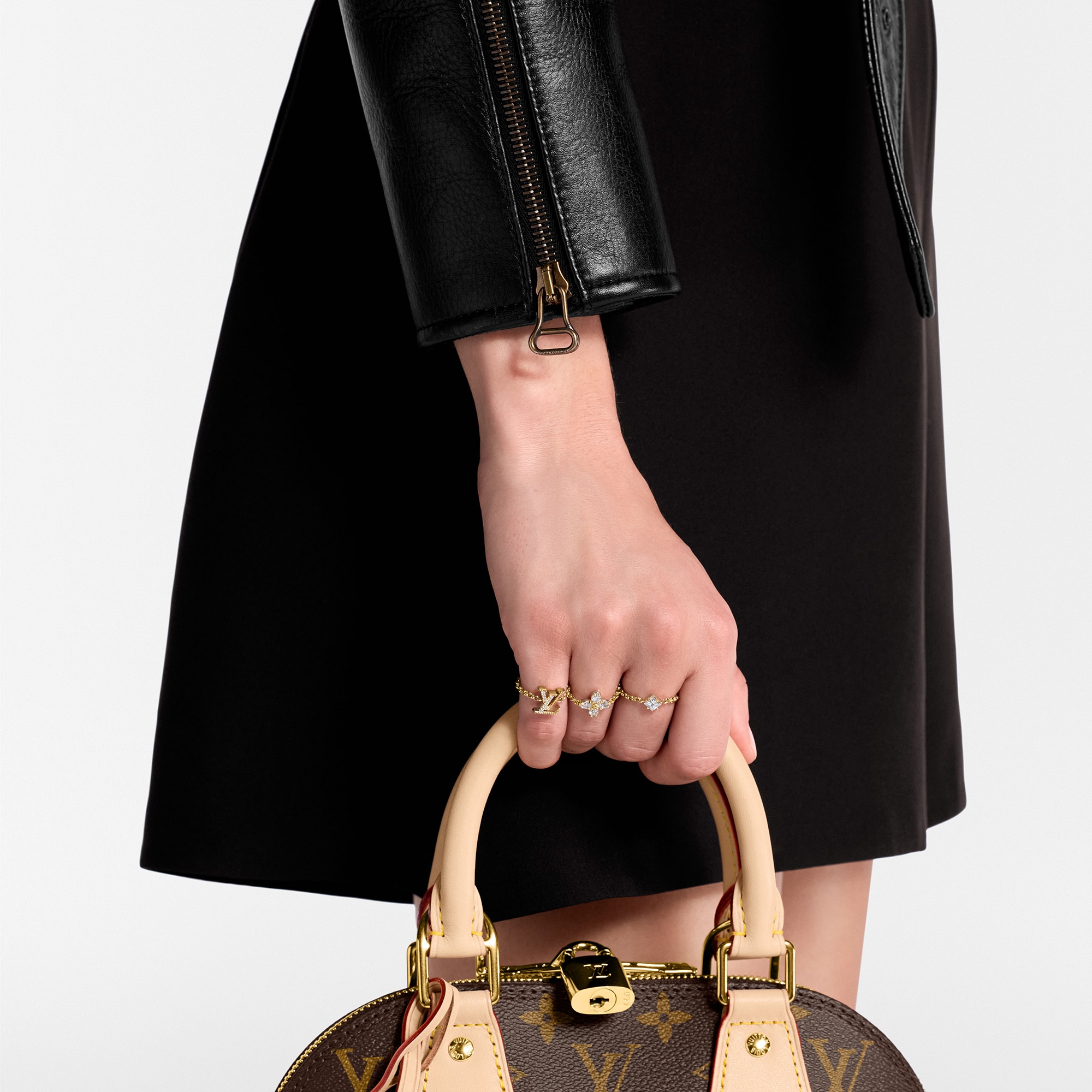 Lady LV Ring Set . in Women