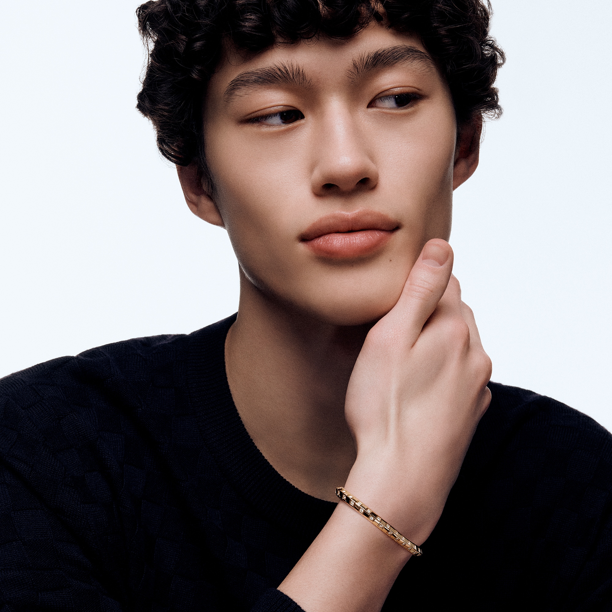 Le Damier de Louis Vuitton Medium Bracelet, Yellow Gold and Diamonds  in Jewellery