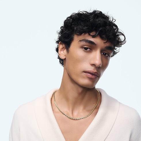 Le Damier de Louis Vuitton Medium Necklace, Yellow Gold and Diamonds - Long in Jewellery's Categories Necklaces and Pendants collections by Louis Vuitton (Product zoom)