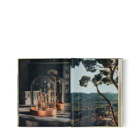 Louis Vuitton: A Perfume Atlas, English Version in Trunks, Travel and Home's Books and Stationery Hard Cover Books collections by Louis Vuitton (Product zoom)