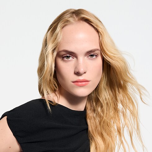 LV Baume - Lip Balm in Perfumes and Beauty's Lips } collections by Louis Vuitton (Product zoom)