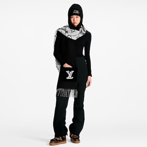 LV Blizzard Scarf . in Women's Accessories Women's Scarves collections by Louis Vuitton (Product zoom)