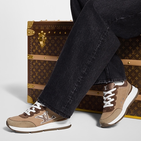 LV Classic Sneaker in Men's Shoes Sneakers for Men collections by Louis Vuitton (Product zoom)