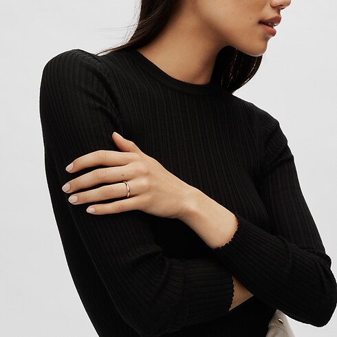 LV Diamonds 3mm Wedding Band, Pink Gold in Jewellery's Categories Wedding Bands collections by Louis Vuitton (Product zoom)