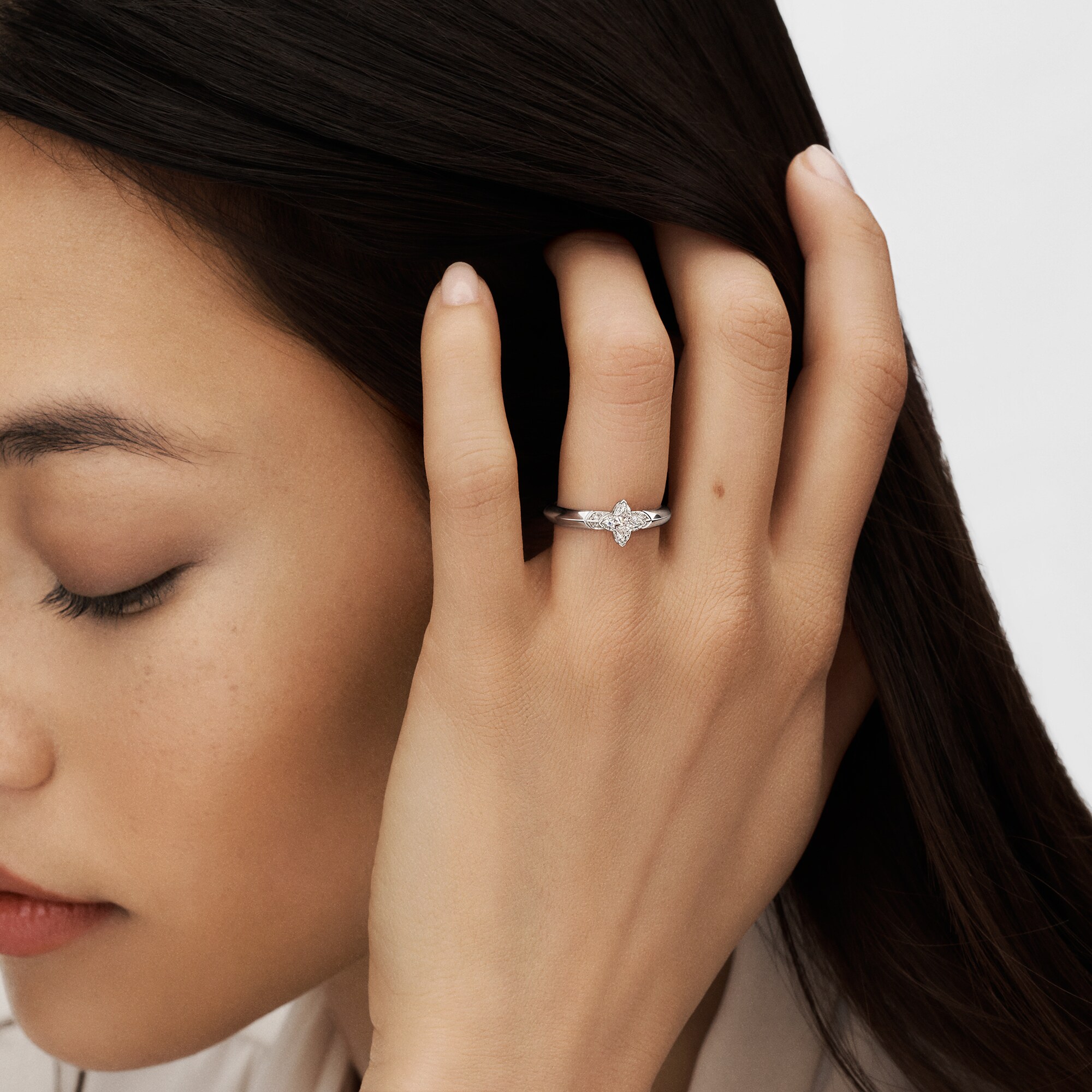 LV Diamonds Solitaire, LV Monogram Star cut  in Jewellery