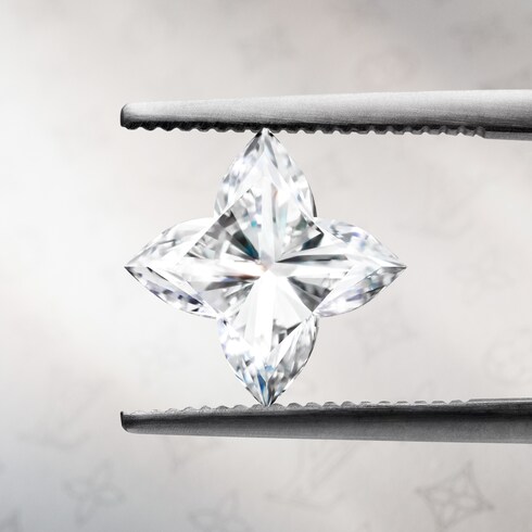 LV Diamonds Solitaire, LV Monogram Star cut in Jewellery's Collections LV Diamonds collections by Louis Vuitton