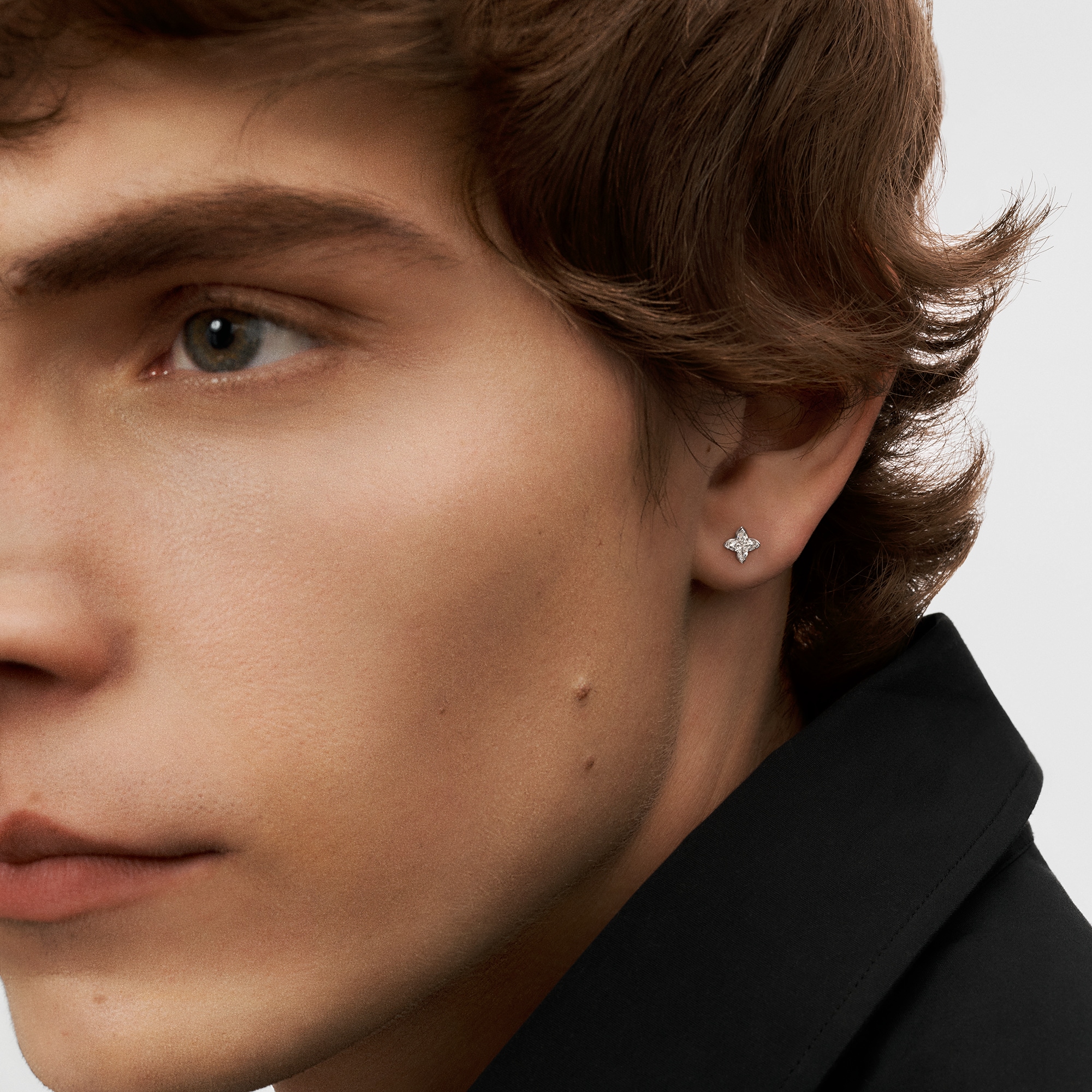 LV Diamonds Stud, LV Monogram Star cut per unit Collections