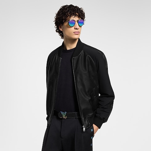 LV Dimension 40mm Reversible Belt in Men's Accessories Men's Belts collections by Louis Vuitton (Product zoom)