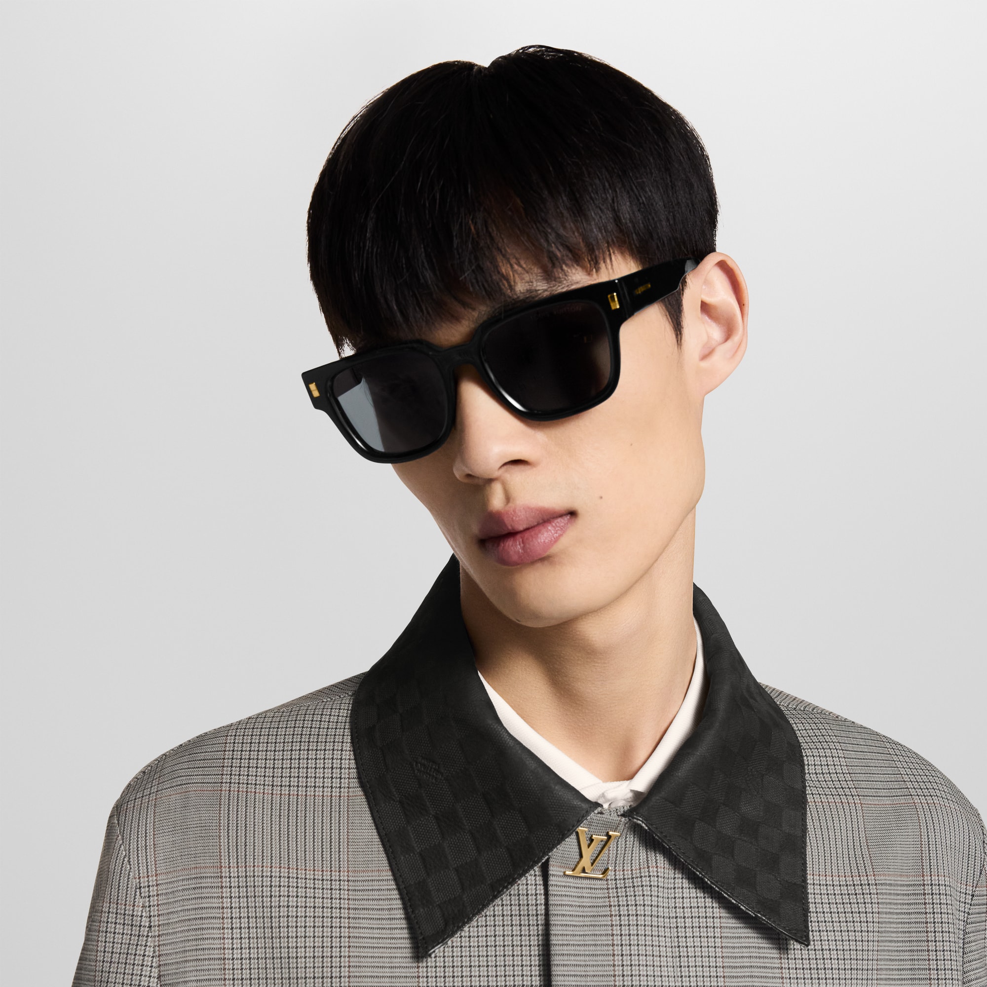 LV Escape Square Sunglasses . in Men