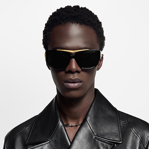 LV Flight Square Sunglasses . in Men's Accessories Sunglasses collections by Louis Vuitton (Product zoom)