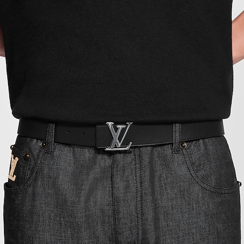 LV Initiales 35mm Reversible Belt in Men's Accessories Men's Belts collections by Louis Vuitton (Product zoom)