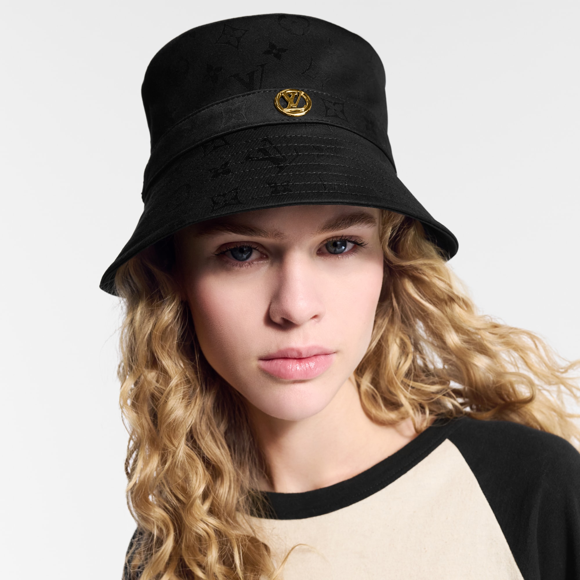 LV Mine Bucket Hat . in Women
