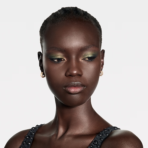 LV Ombres - Eyeshadow Palette in Perfumes and Beauty's Eyes } collections by Louis Vuitton (Product zoom)