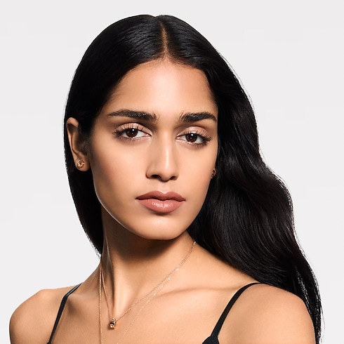 LV Rouge - Satin Lipstick in Perfumes and Beauty's Lips } collections by Louis Vuitton (Product zoom)