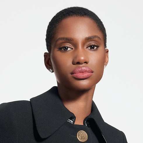 LV Rouge - Satin Lipstick in Perfumes and Beauty's Lips } collections by Louis Vuitton (Product zoom)