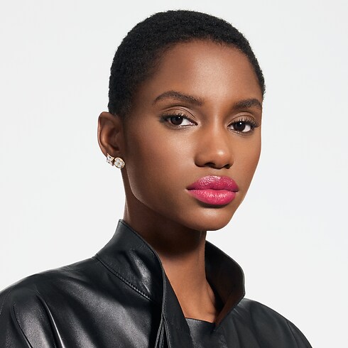 LV Rouge - Satin Lipstick in Perfumes and Beauty's Lips } collections by Louis Vuitton (Product zoom)