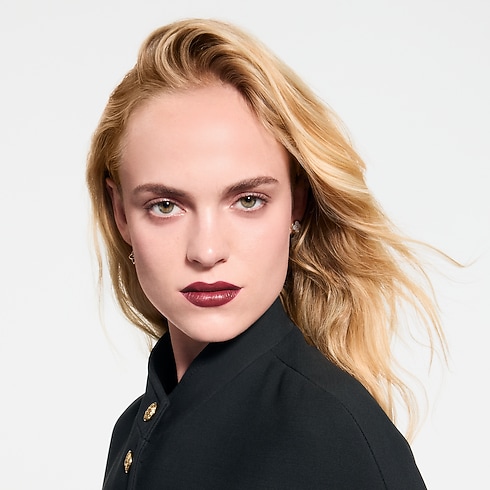 LV Rouge - Satin Lipstick in Perfumes and Beauty's Lips } collections by Louis Vuitton (Product zoom)