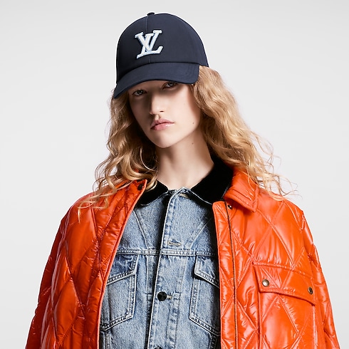 LV Signature Cap . in Women's Accessories Hats and Gloves collections by Louis Vuitton (Product zoom)