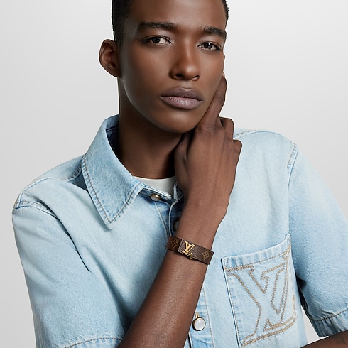 LV Slim Bracelet Monogram in Men's Fashion Jewellery Bracelets collections by Louis Vuitton (Product zoom)