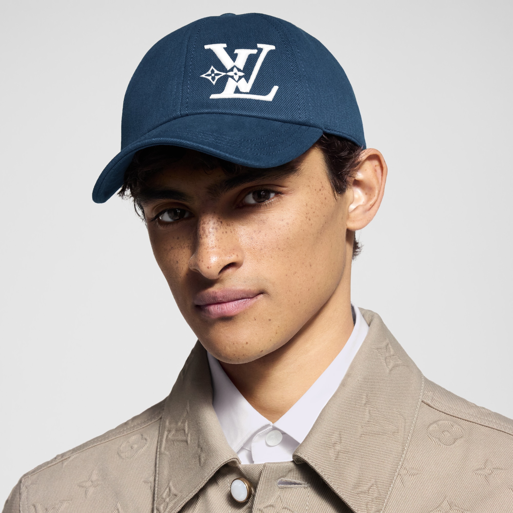 LV Smash Cap . in Men
