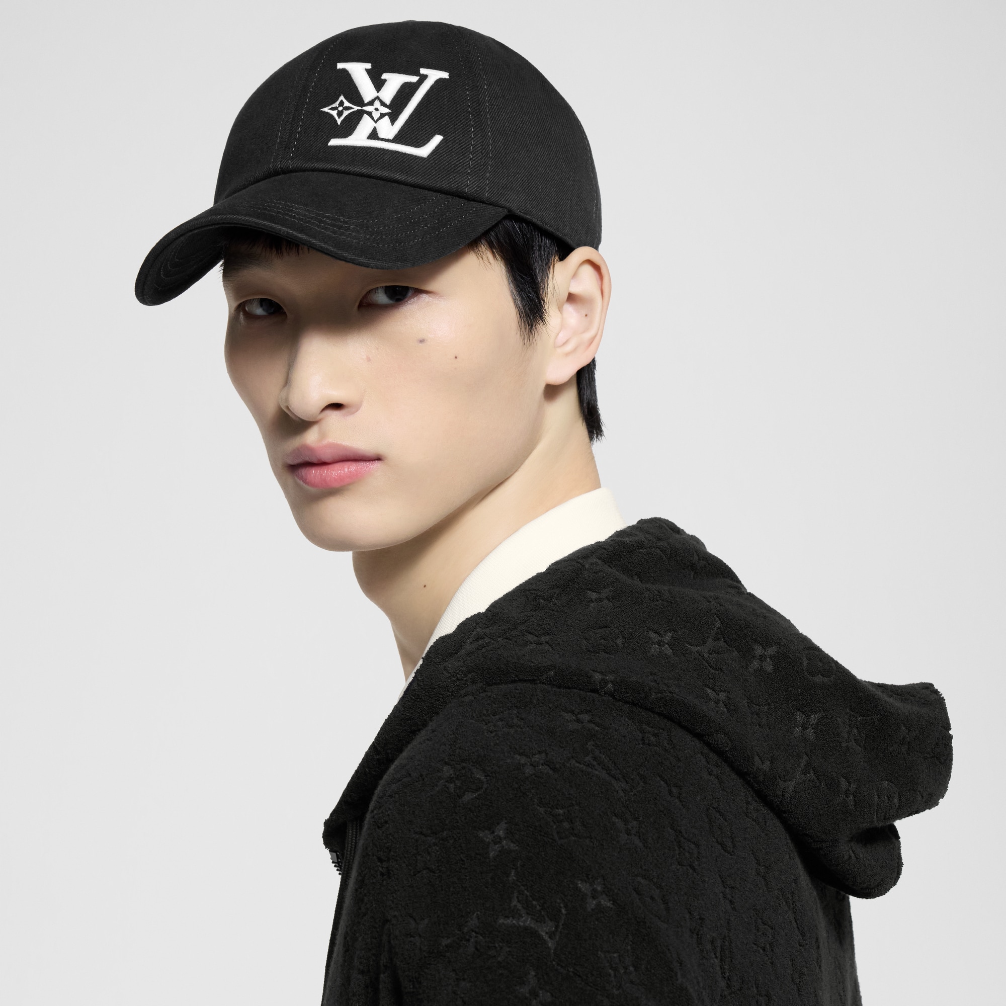 LV Smash Cap . in Men