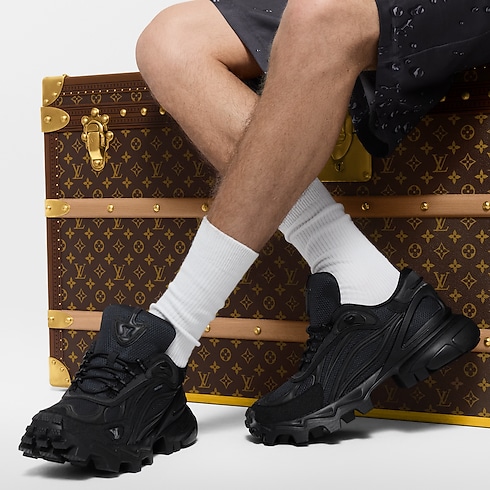 LV Summit Sneaker in Men's Shoes Sneakers for Men collections by Louis Vuitton (Product zoom)